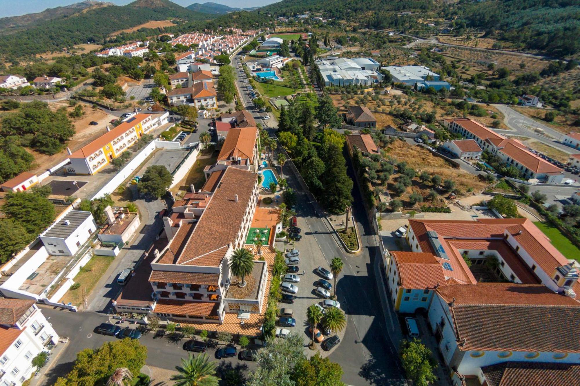 Hotel Sol E Serra กัสเตโลเจวีด ภายนอก รูปภาพ